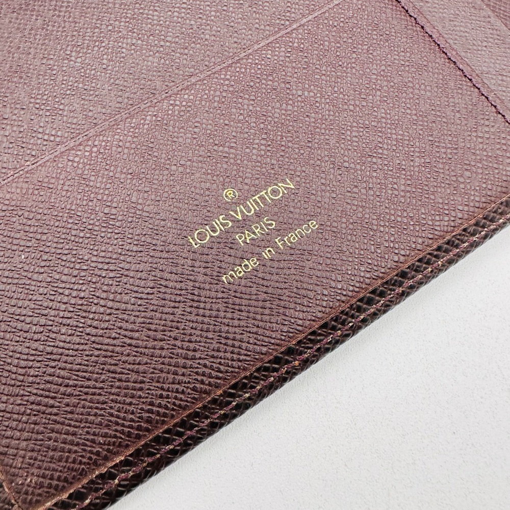 Louis Vuitton Large Taiga Agenda Pm Clutch binder - Picture 9 of 15